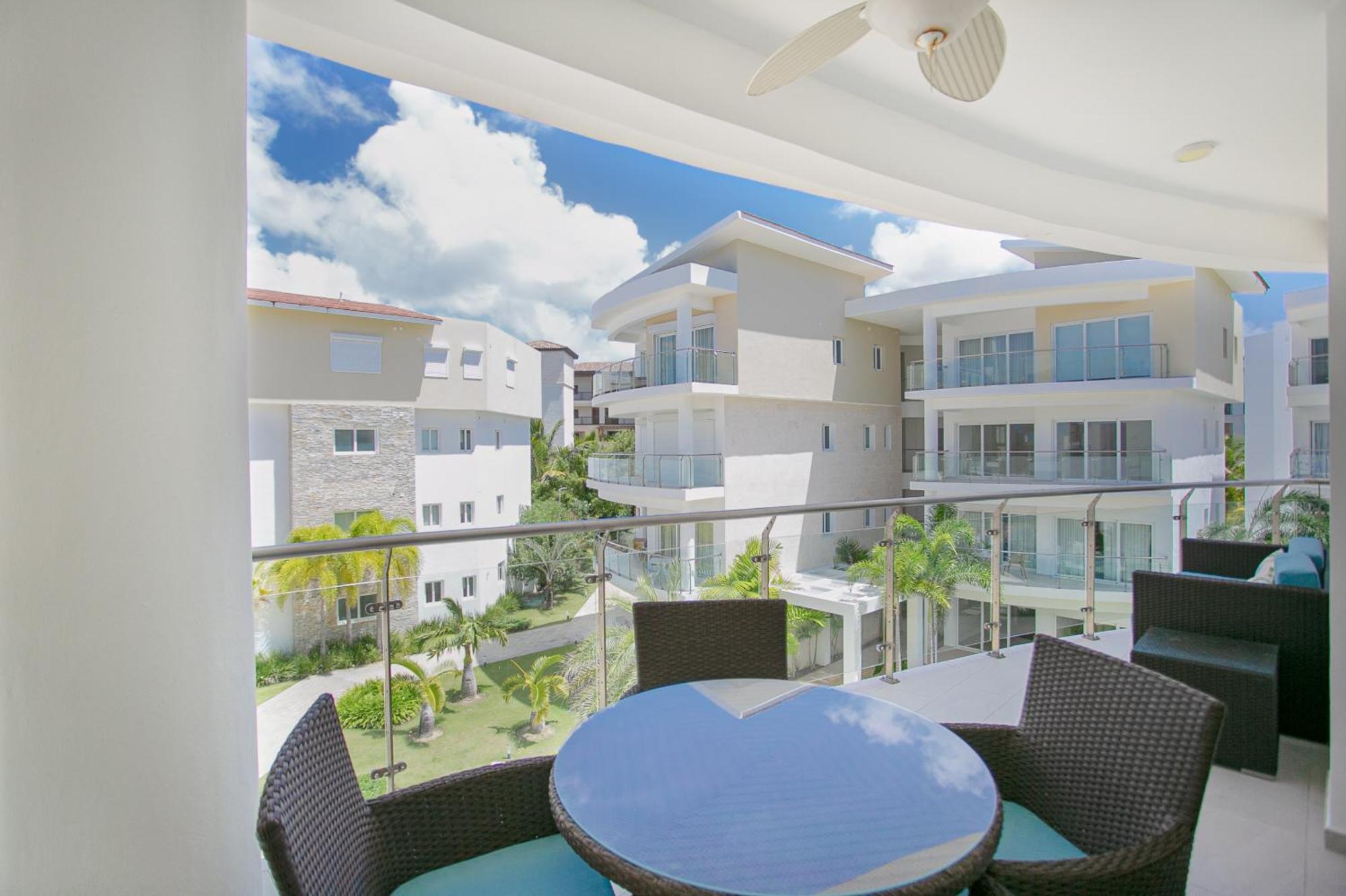 Destination Jelly / Playa Coral Condo Punta Cana Exterior photo